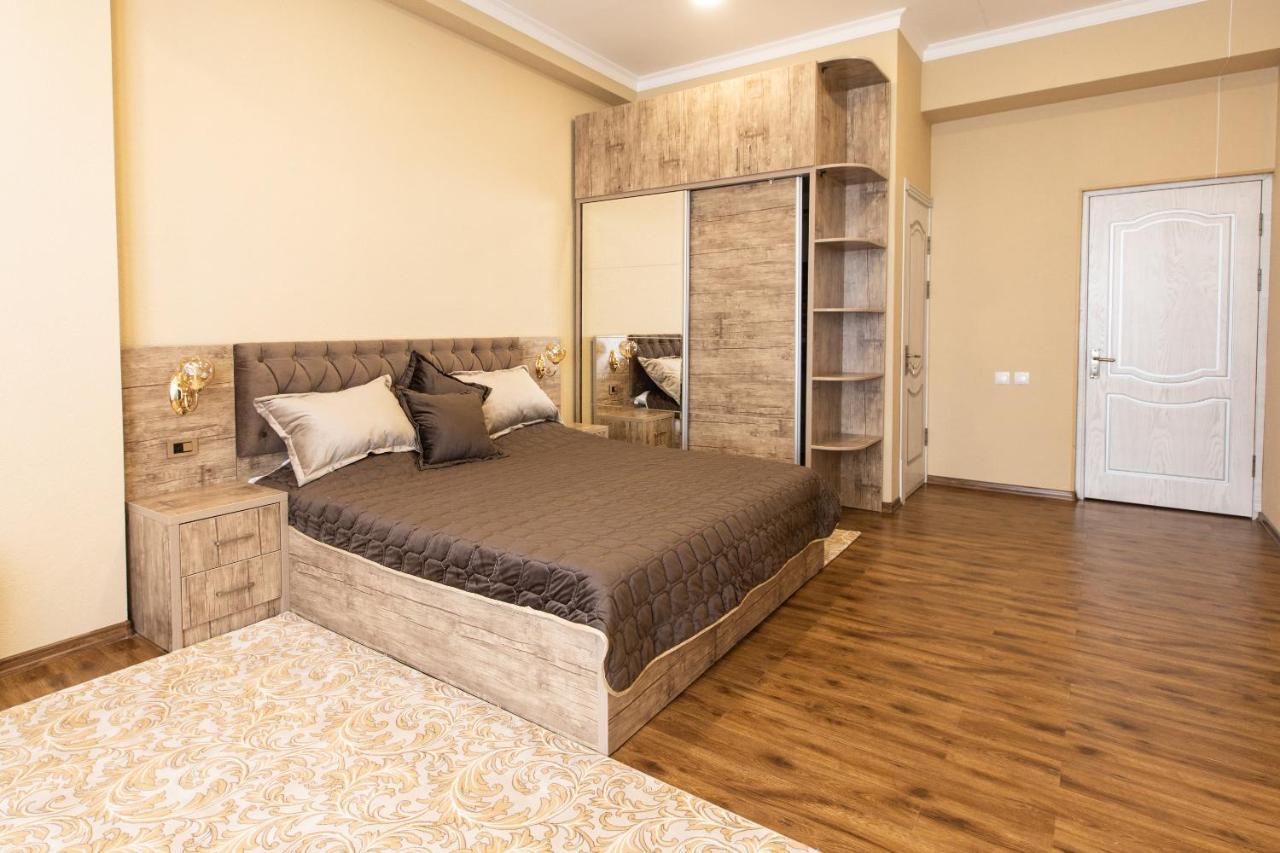 Dream Inn H&A Tashkent Bagian luar foto